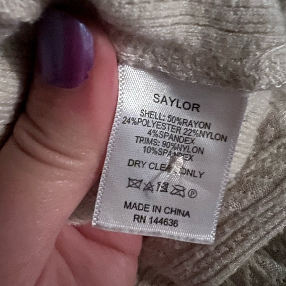 Saylor by Revolve Cream Pointelle Knit Cropped Cardigan XS - Picture 10 of 10